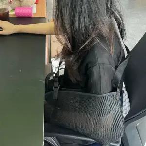 고품질 팔고정 암슬링 팔걸이 블랙 깁스 보조기 팔 보호대 (WFKG20H)