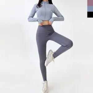 블레오 여자 커버업핑거홀크롭집업 DM2512161296