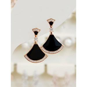 볼라레 세이브존03 루에다에나멜(블랙)은침귀걸이 SSS1359