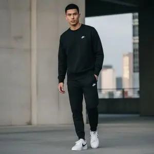 [하프클럽/나이키]나이키 NSW클럽 기본로고 맨투맨 804343