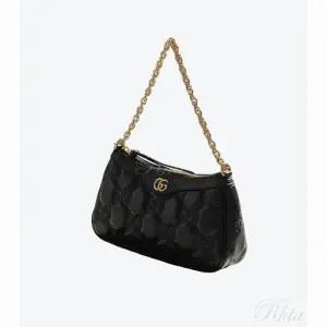 구찌 GG 마틀라세 레더 핸드백 735049 UM8HG 1046