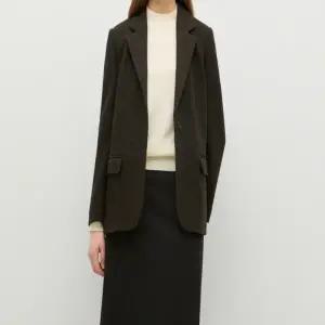 갤러리아 울혼방테일러드헤링본원버튼자켓