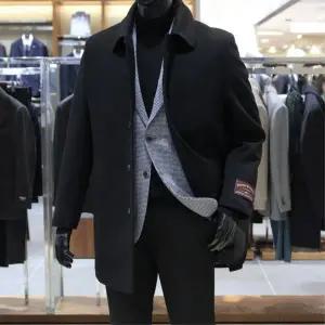 [바쏘](의정부점)24 FW 울 캐시미어 90/10 천연소재 100% 셋인카라 하프 숏코트 리얼블랙