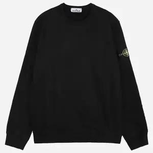 스톤아일랜드 5F 6100028 S0A20 V0029 브러쉬드 코튼 플리스 맨투맨 블랙