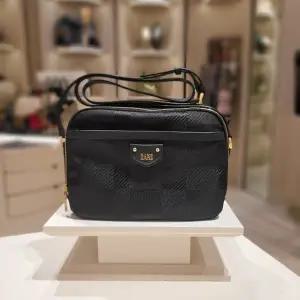 [닥스](강남점)DCBA4F641BK 블랙 빅체크 자카드 크로스백