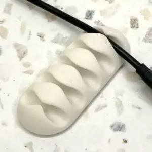 5구 화이트 케이블선정리 홀더 케이블 충전기 선정리 (WFGTDBF)