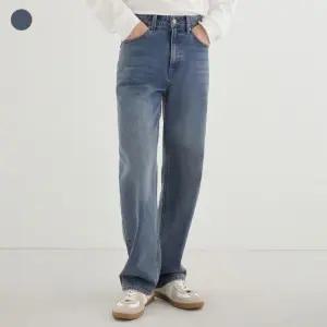 [게스]게스 남성 D톤 슬림와이드 MP3D9153