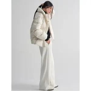 심리스 웰론 하이넥 점퍼  아이보리 (355X38LY10)