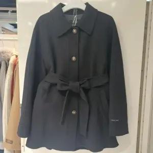 clizy DP02 울 하프코트 울 하프코트 CO1WH02