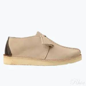 클락스 데저트 트랙 샌드 스웨이드 26166211 트렉