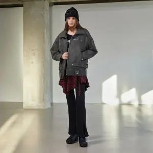 [롯데백화점]에고이스트 밑단 트임 슬림 부츠컷 데님팬츠 ER4DP260