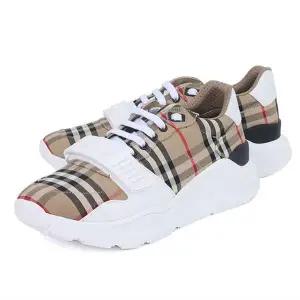 버버리 빈티지 체크 벨크로 남성스니커즈 8048577