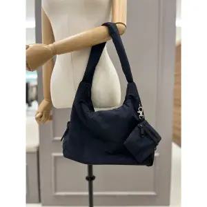 [러브앤쇼](신세계 사우스시티)패딩 미니 숄더백 GCFMGBG02