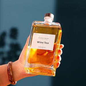 테킬라  브랜디 및 보드카를 위한 사각형 모양의 위스키 디캔터 100% 무연 유리 제품 알코올 병