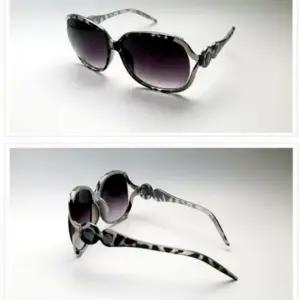 빅렌즈 여자 패션 선그라스 썬글라스 캣아이 선글라스 오버사이즈