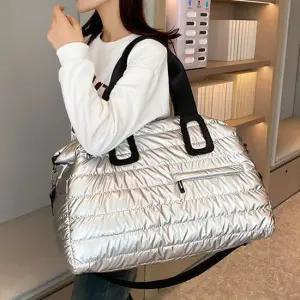 여행 보스턴 백 대형 용 실버 보조 가방 짐 옷 1박 여 보스턴백 여행가방 여행용보스턴백