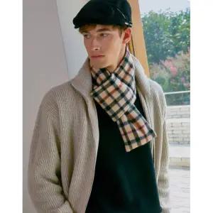 닥스 DAKS MEN'S ACCESSORIES 남성 브라운 체크 울 머플러 DBMU5F961W2 340101