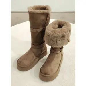 [갤러리아] [센터시티] 고세 키디벨트 양털 투웨이 통굽 롱부츠 OZL5F080 베이지