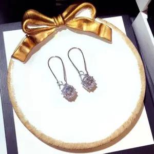 코디 볼 특이한 실버 큐빅 심플 인기 크리스탈 (WFJ5AG2)