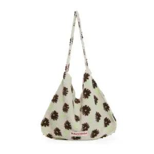 [리민](강남점)Boucl FLOWER (LARGE) - IVORY