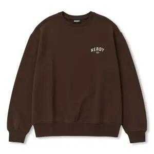 [널디](대전신세계)부클 미니 아치 로고 스 셔츠 브라운 PNEF24SW0241