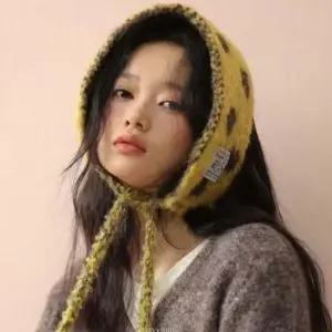 은창)퐁퐁 도트 니트 귀도리 목도리 귀마개 여성 겨울 털모자 보온 가을 방한 선물