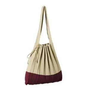 고품질 여성 니트백 숄더백 아코디언 플리츠 가방 베이지와인 (WFKJZVG)