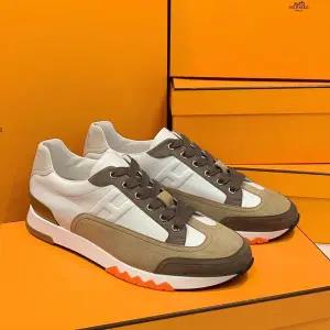 [에르메스]남성에르메스 트레일 스니커즈카프스킨 화이트 브라운