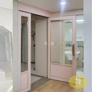 40번 비대칭양개스윙중문 고시형 핑크 투명망입(부식)강화유리