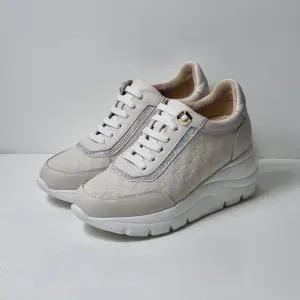 [탠디][센트럴세종]여성 7cm 키높이 데일리 스니커즈 X24009V4