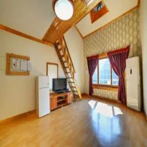 [강원 펜션] 평창 화이트캐빈펜션(휘닉스파크 차량 1분 이내) (평창)