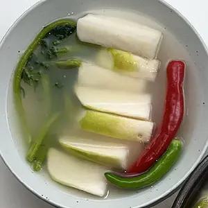 국산무 로 담근 겨울 동치미 3kg 무동치미 무우 동치미 김치 주문 겨울 물김치 맛있는동치미 무물김치 무우