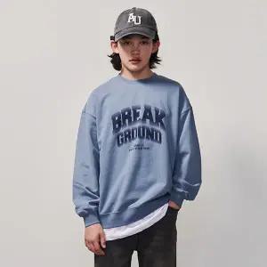 [에꼴리에] 남자 봄이월 빈티지 빅로고 바이오 맨투맨티(25A1406)