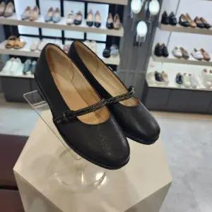 [엘칸토]엘칸토 HC10 여쿠션업초경량웨지펌프스 LCWD19U51319 (40943245)