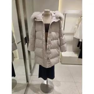 [SOUP](신세계 사우스시티) 폭스퍼 허리 스트링 덕다운 패딩 점퍼 (SBBDO91)