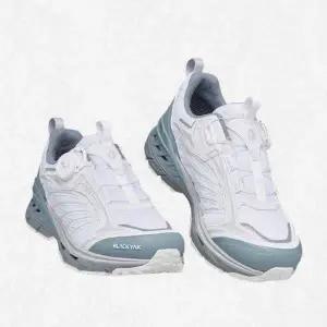 [블랙야크] 남녀공용 트레킹화 343 MAX D GTX(GY) ABYSHX4916 2527564