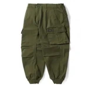 713 릴랙스드 카고 조거 팬츠 카키