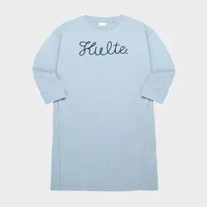 815 스크립트 자수 원피스 L.BLUE