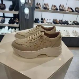 [엘칸토]엘칸토 HC10 여베이지키높이어글리슈즈 LCWS02U71335 (44884205)