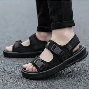 베리슈 남성 쿠션 스트랩샌들 여자 샌달 커플샌들