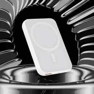 외출 필수템 춘게엘 10000 mAh 무선 자기 보조베터리 초고속 충전 휴대용 외장 보조베터리 zy9507