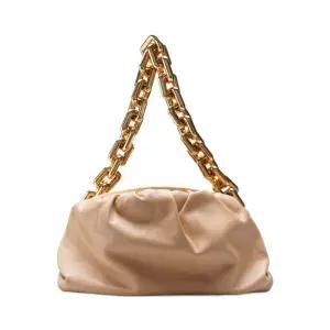 [중고명품] 베이지 체인 파우치 숄더백