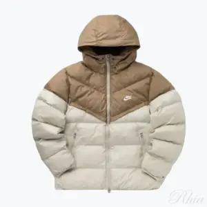 나이키 남성 스톰핏 윈드러너 프리마로프트 후디드 자켓 FB8185 247 M NK SF WR PL FLD HD JKT