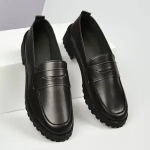 여성 청키솔 클래식 페니로퍼 단정한 캐주얼 정장로퍼 단화 구두 여성구두