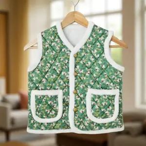 아기 꽃무늬 조끼 아동용 겨울용 누빔 김장조끼 플라워