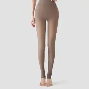 시스루착시스타킹 200D 슬림핏 무발 고리형 시스루 착시 스타킹 커피색