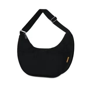 크로스백 학생 반달 호보백 무지 가방 블랙 (WFKIT2S)