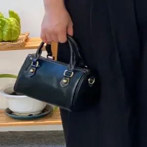 여자가방 숄더백 고급스러움 크로스백 보스턴백 심플 소가죽 빈티지 심쿵인싸