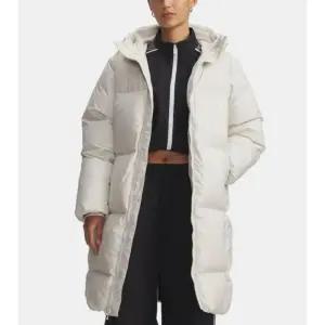 언더아머 UA Limitless 다운 푸퍼 여성 파카 1384649-110