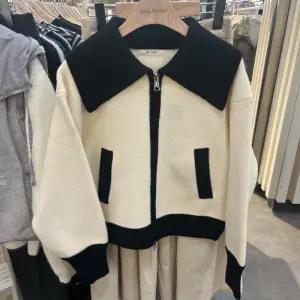 밀스튜디오 HC06 카라 집업 자켓 배색 카라 집업 자켓 LRBZPS102BEO